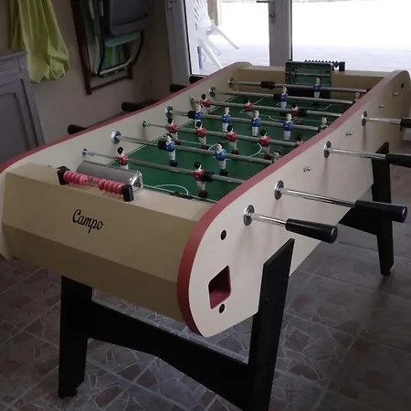 Paisible En Foret Avec Terrasse, 4 Personnes - Fr-1-589-322