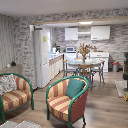 Paisible En Foret Avec Terrasse, 4 Personnes - Fr-1-589-322 Prázdninový dům *