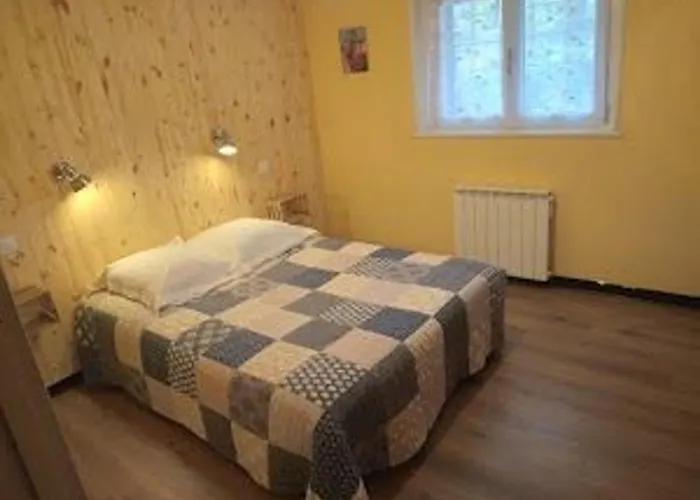 Paisible En Foret Avec Terrasse, 4 Personnes - Fr-1-589-322 度假居 *